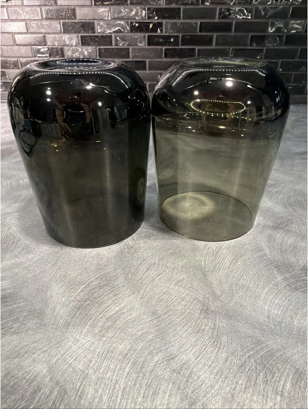 Kenneth Cole Reaction Lowball Glasses Heavy Base Gray/grn Tint Set Of 2 Barware